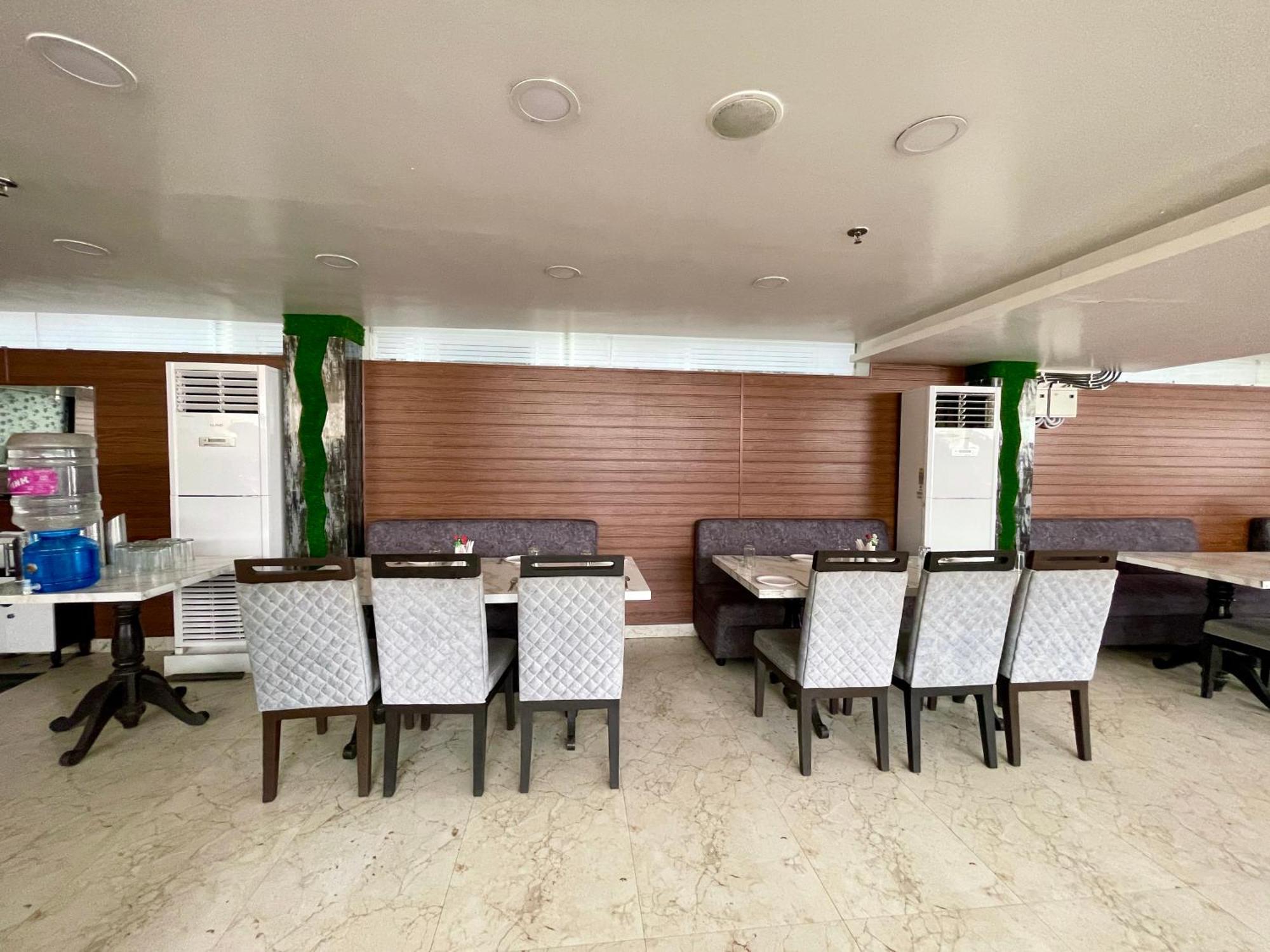 Hotel Tbs In Puri Exterior foto