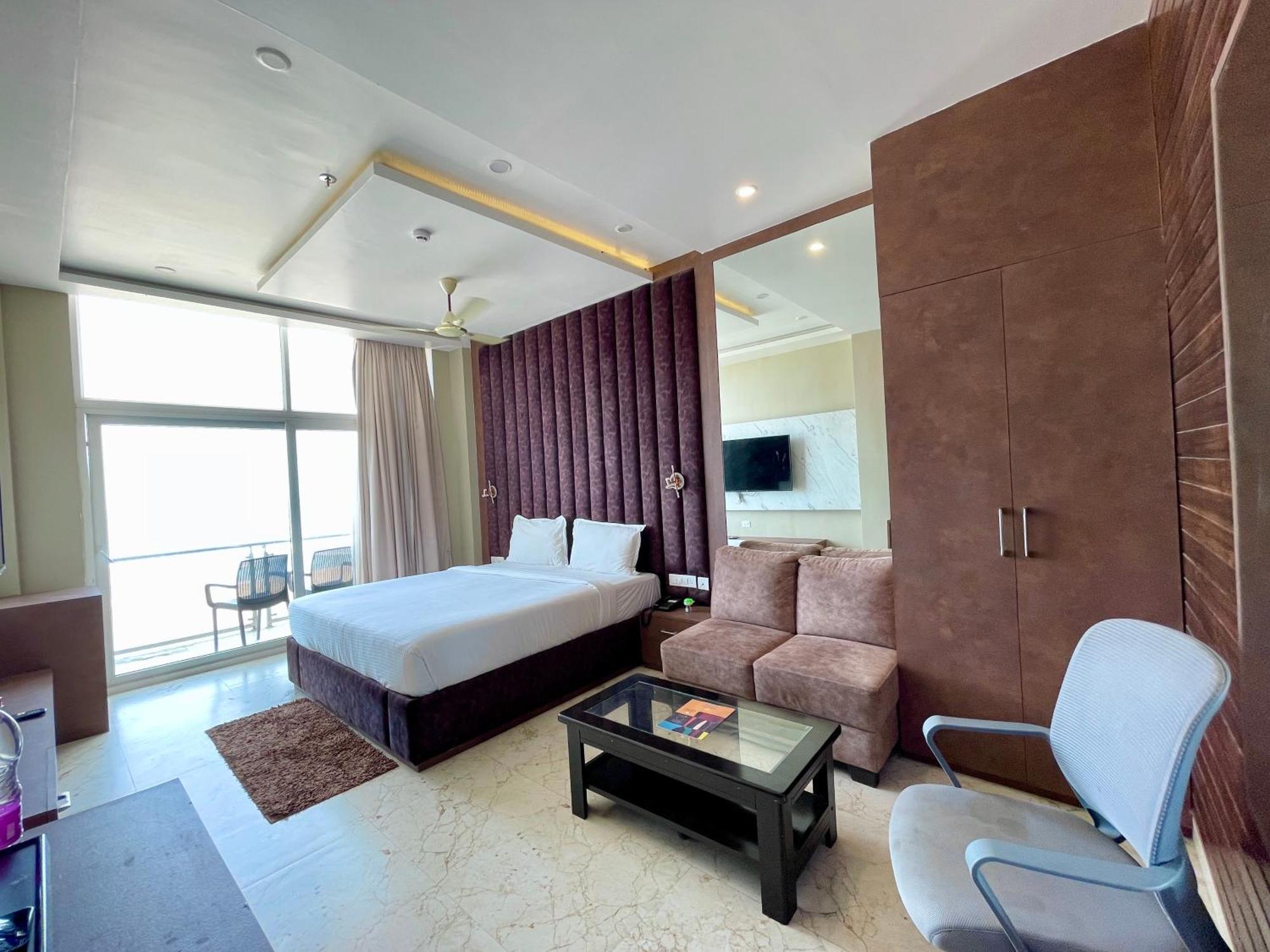 Hotel Tbs In Puri Exterior foto